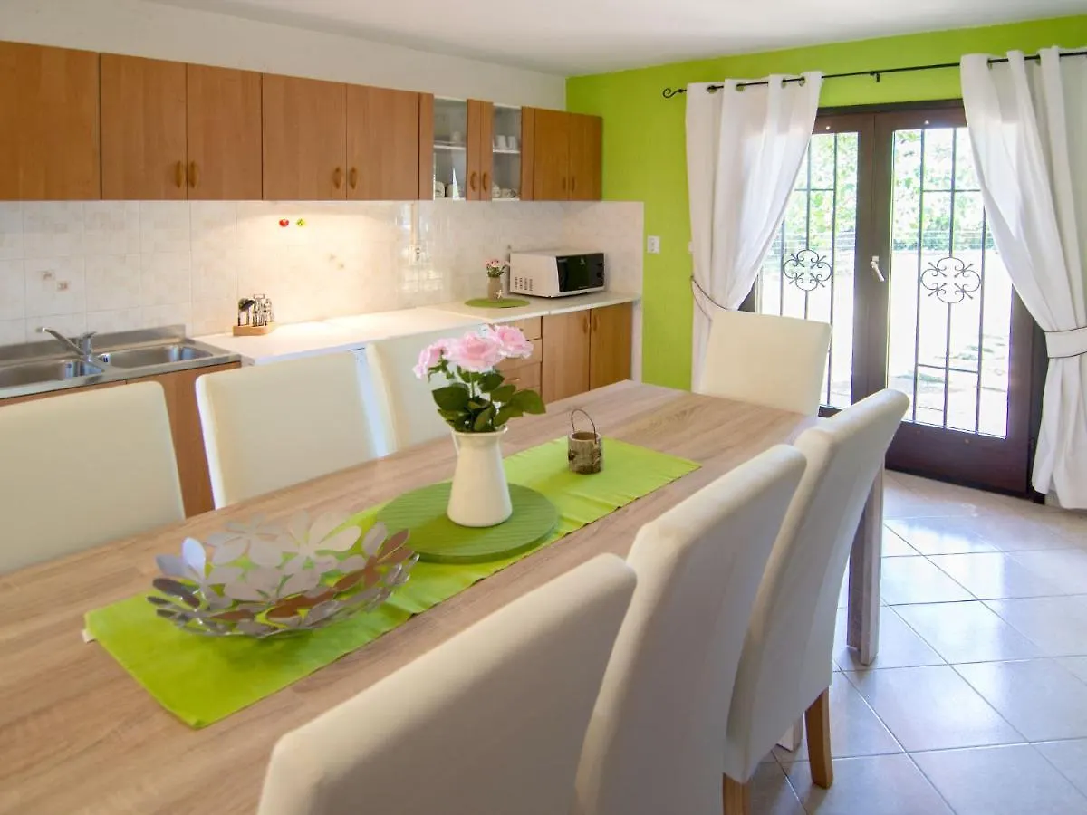 Holiday Home Sara - Prc136 By Interhome Poreč