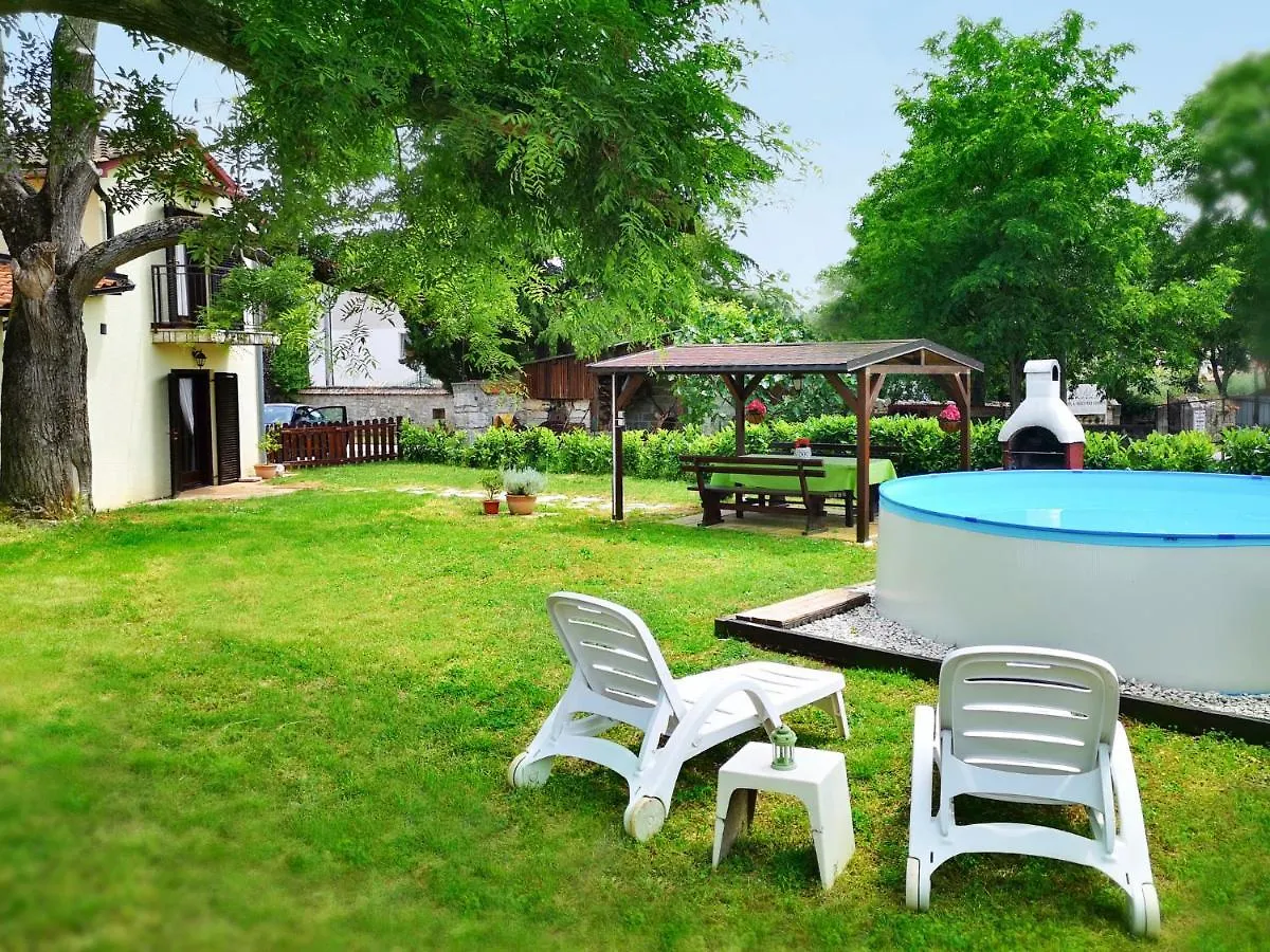 Holiday Home Sara - Prc136 By Interhome Poreč